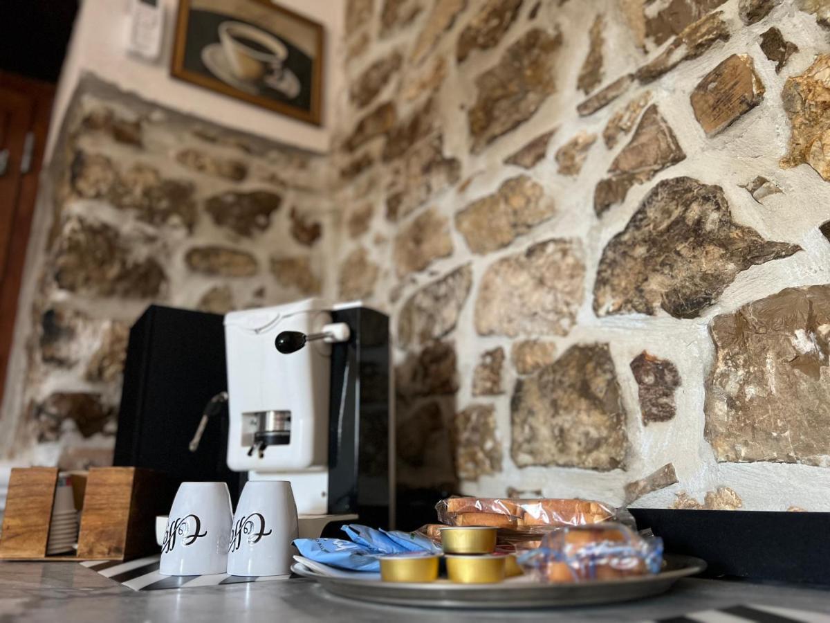 Bombrelais Bed and Breakfast Apice Eksteriør billede